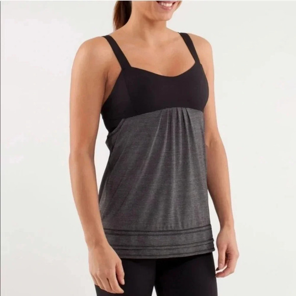 Lululemon back on track black gray built in bra drawcord bottom hem tank top - Picture 2 of 13